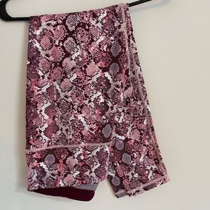 Victoria’s Secret leggings